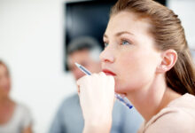 Müslüman Bütün Dikkatini Allah’a Yöneltmelidir